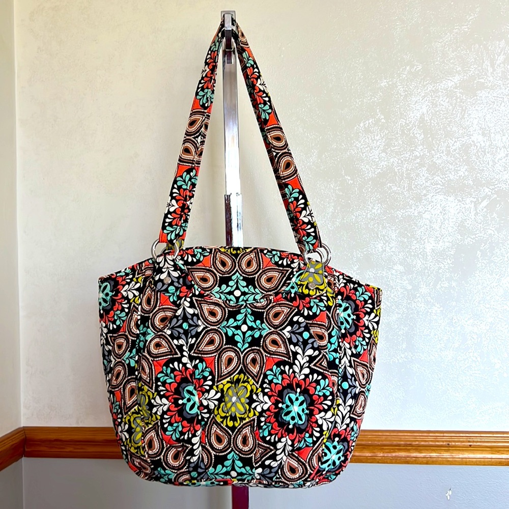 Vera Bradley Sierra Tote - Picture 3 of 11